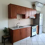 By The Sea Apartman Hriszí Aktí Haniá